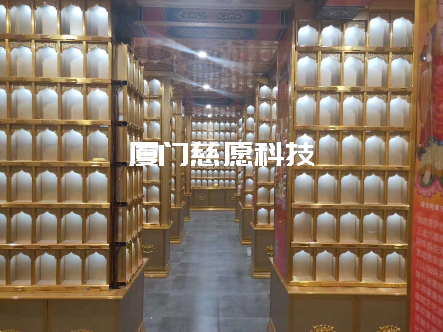 鋁合金牌位架價格是? 鋁合金牌位架價格是?